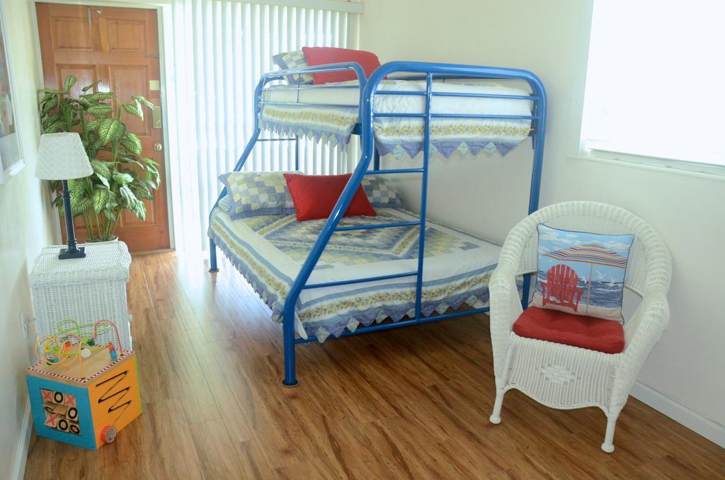 Pineapple Place Apartamento Pompano Beach Exterior foto